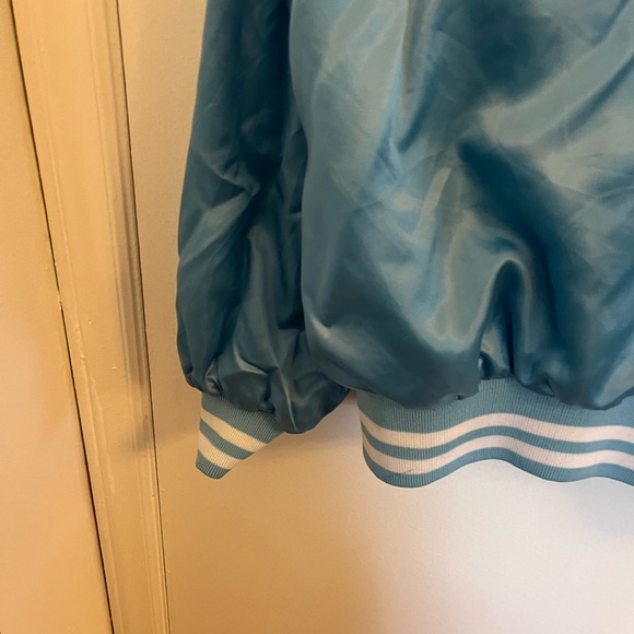 UNC Light Blue Vintage Jacket - Picture 6 of 9
